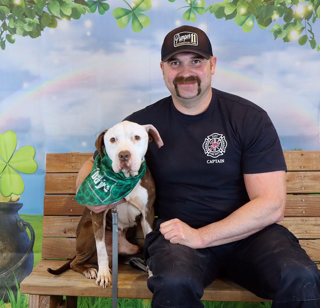 Enlarge Asher, a ADOPTABLE mixed breed in Kansas City, KS image 5/6