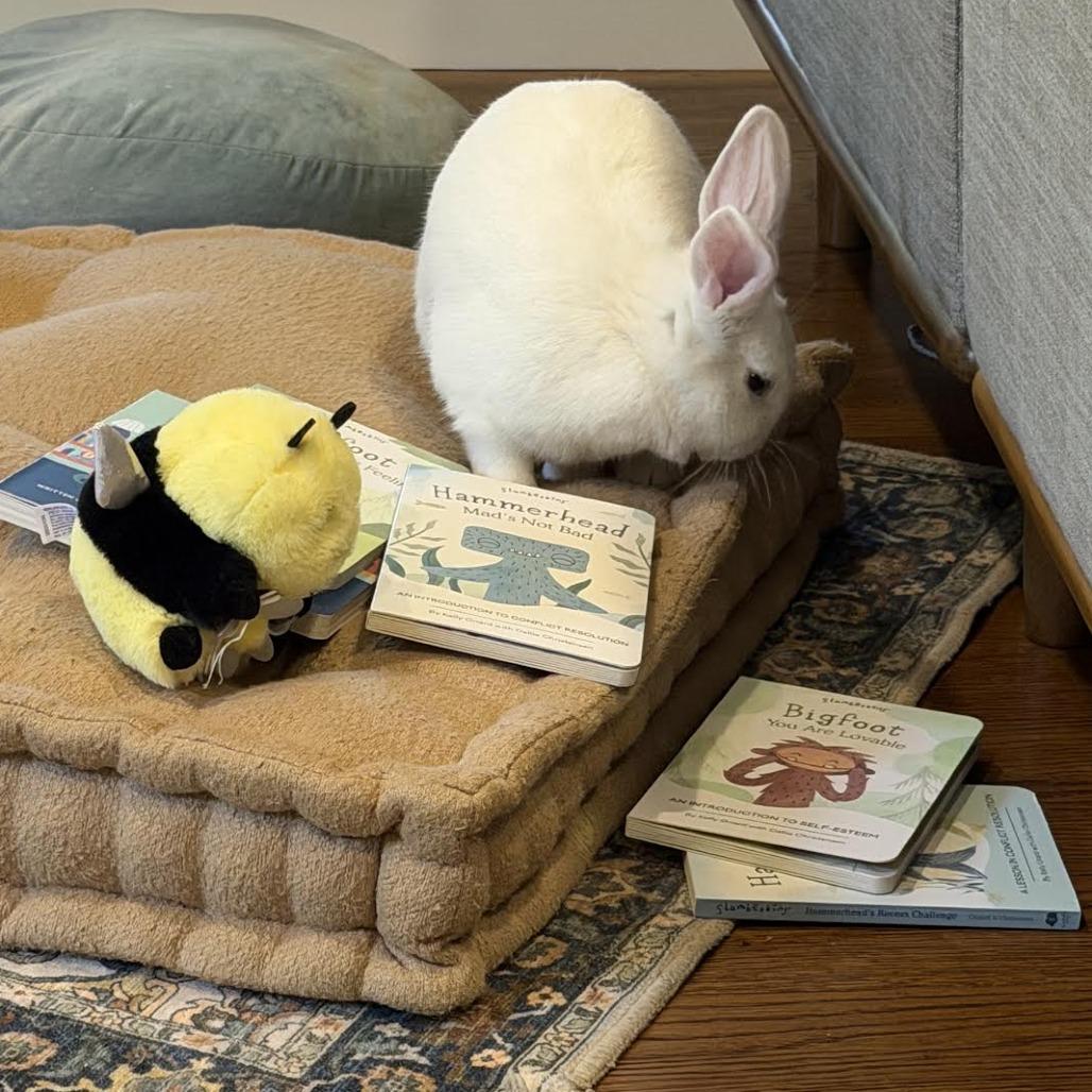 Enlarge Dodgeball, a Adoptable Bunny Rabbit in Richmond, CA image 3/6
