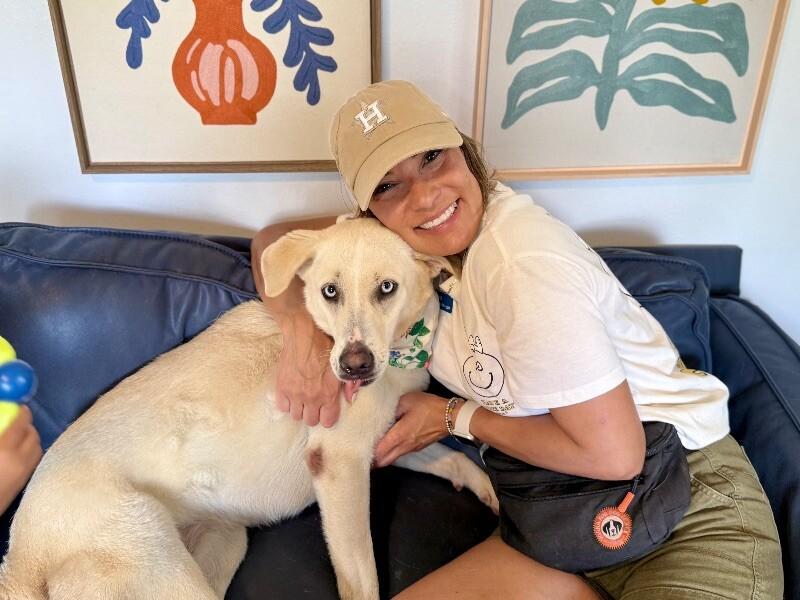 Rory right on time tv watching family girl — thumbnail 5