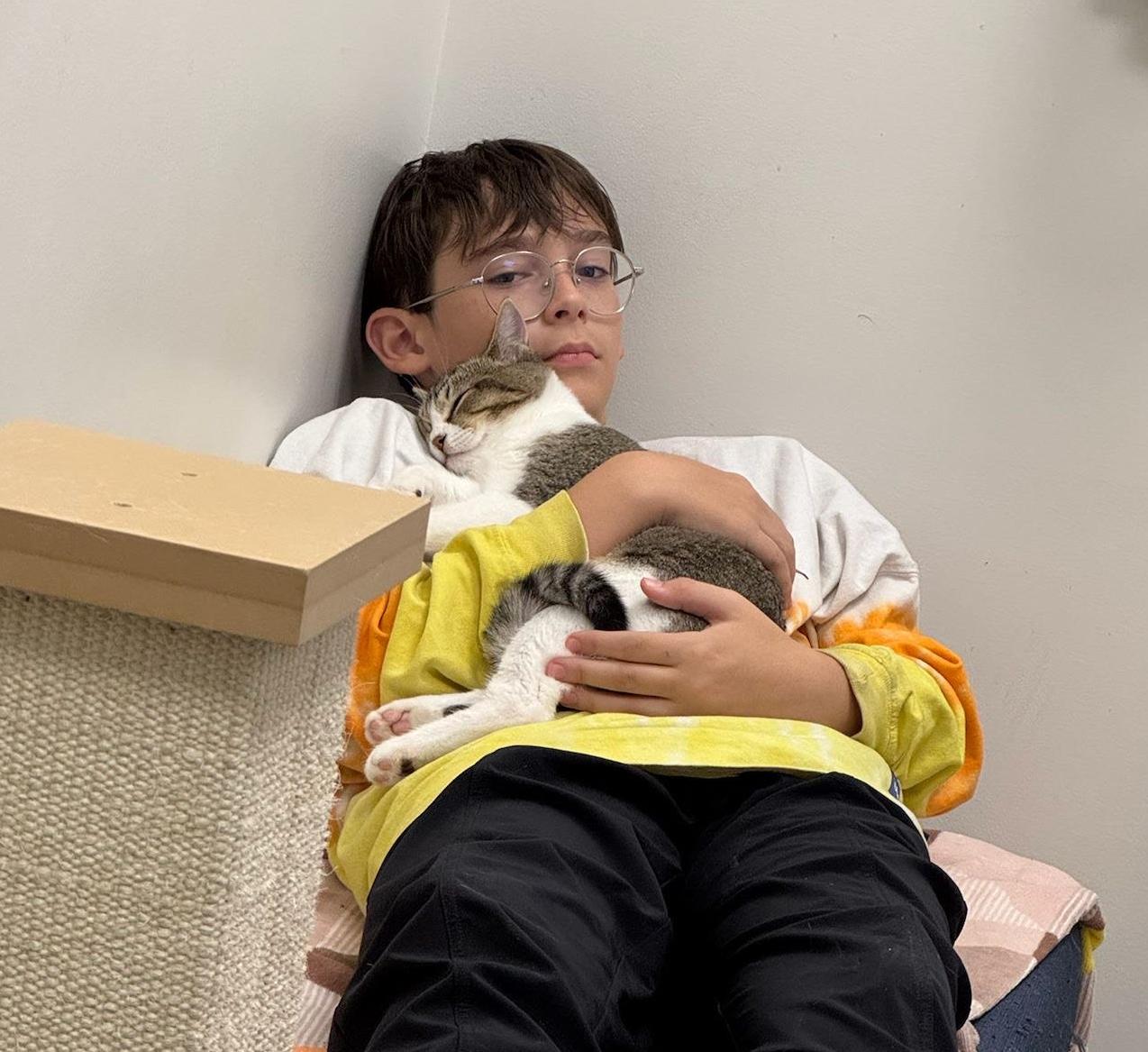 Margaret & Henrietta (FCID# 9/17/25-8,9 Middletown