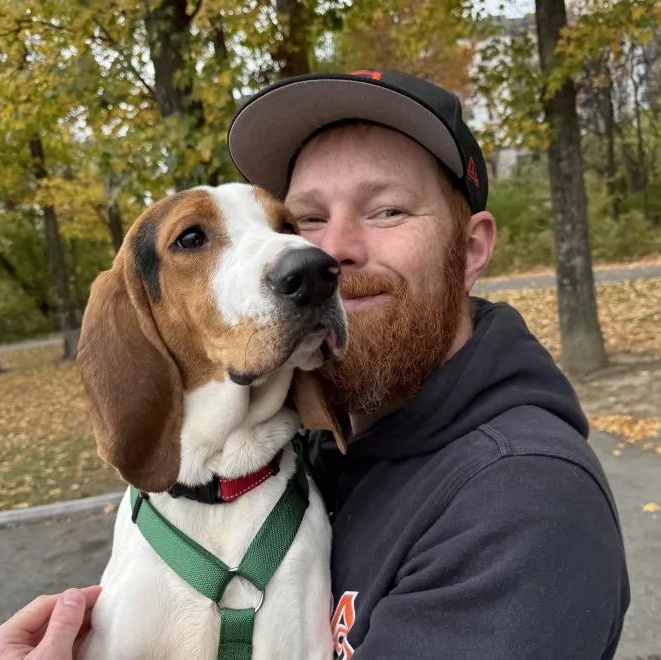 Toby Charles, a Adoptable Treeing Walker Coonhound in Waldorf, MD image 1/5