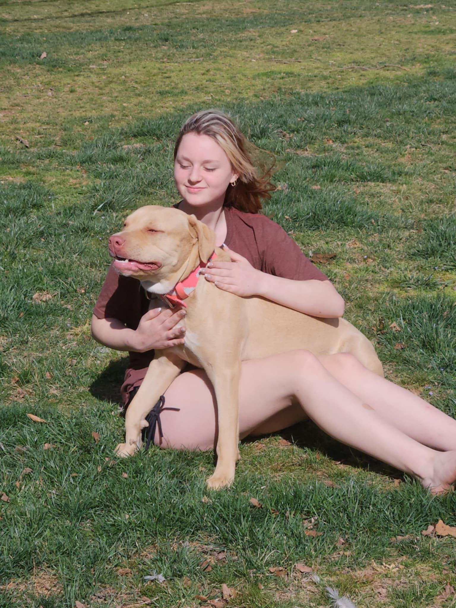 Gracie photo 3