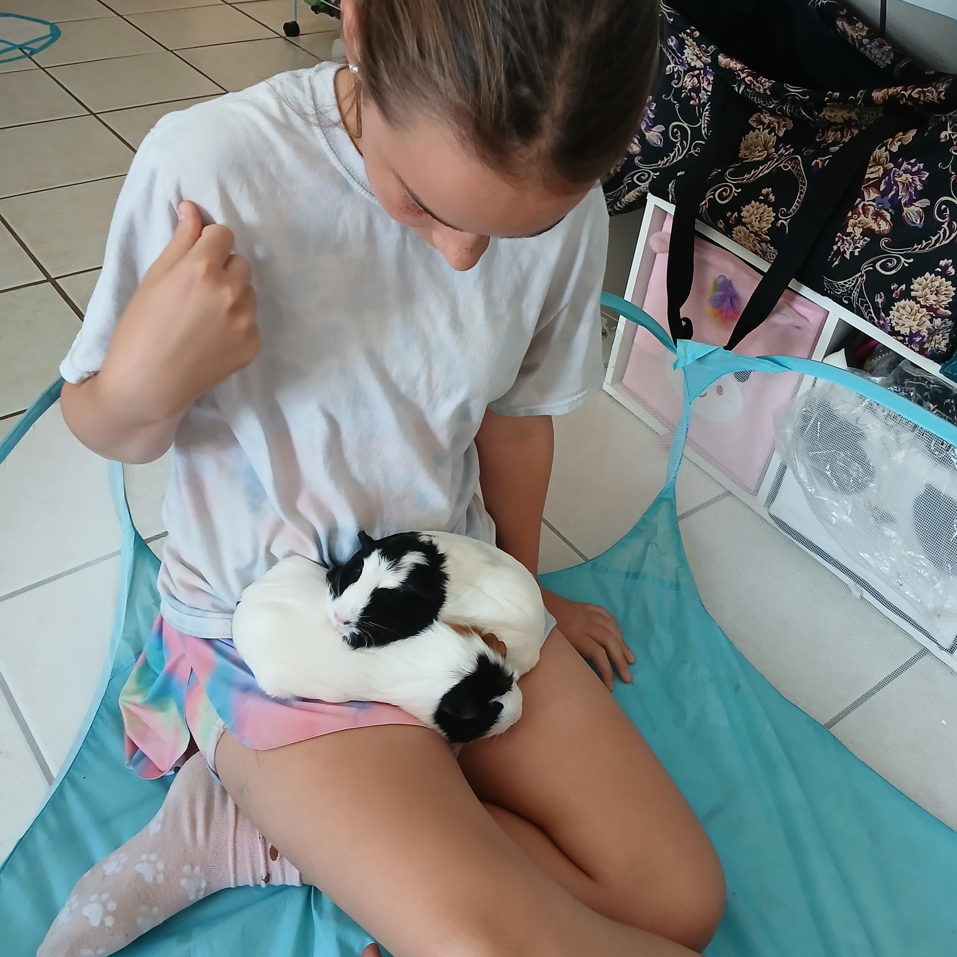 Poppy & Oakley