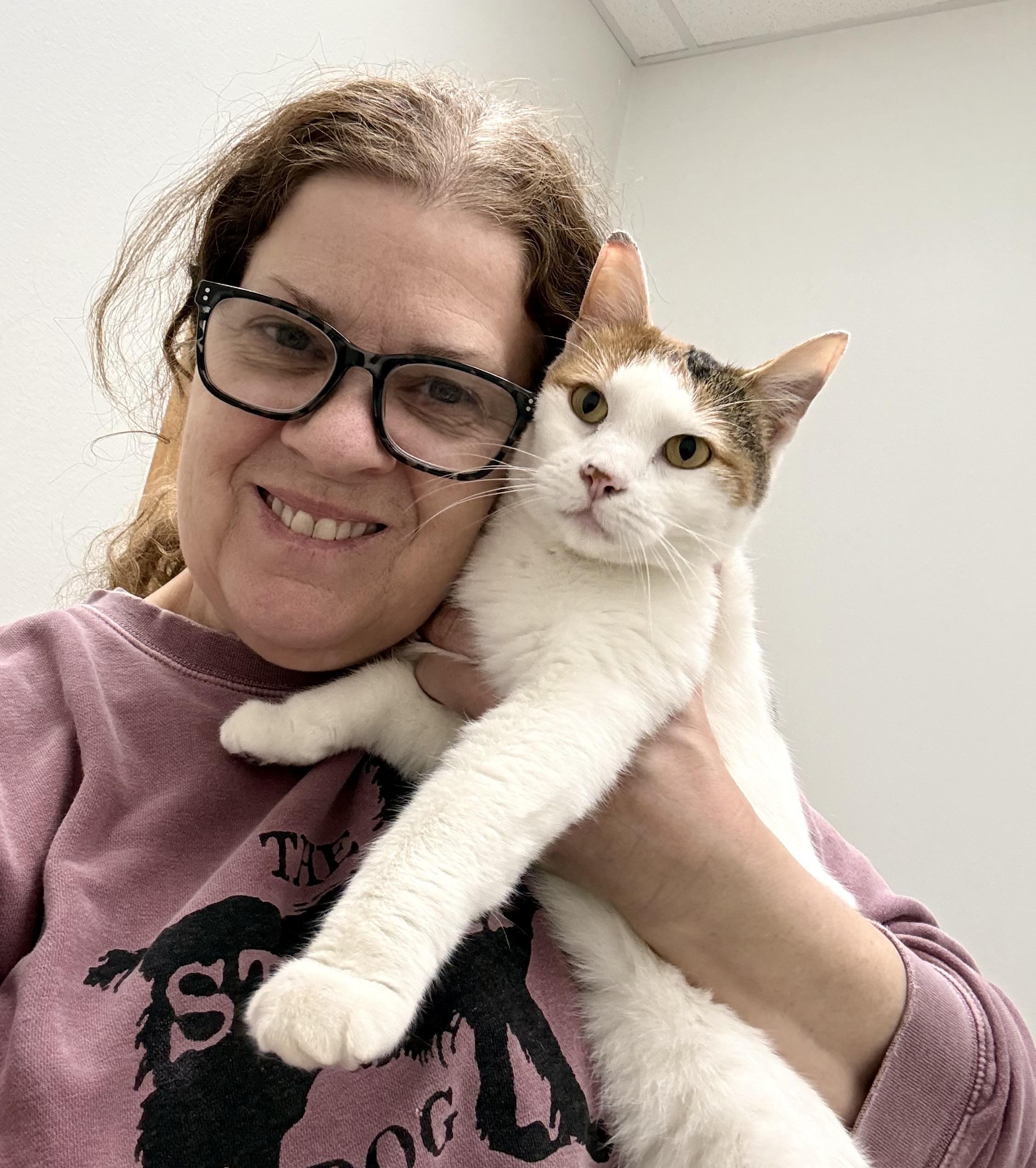 Enlarge Bunny , an adopted mixed breed in Charles City, IA image 5/5