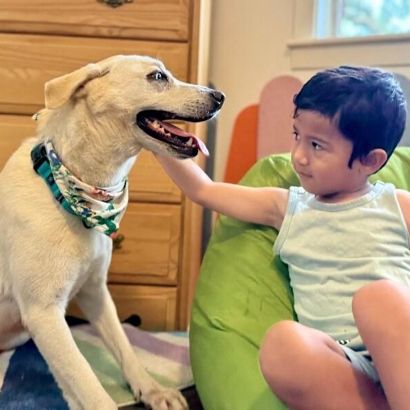 Rory right on time tv watching family girl — thumbnail 5