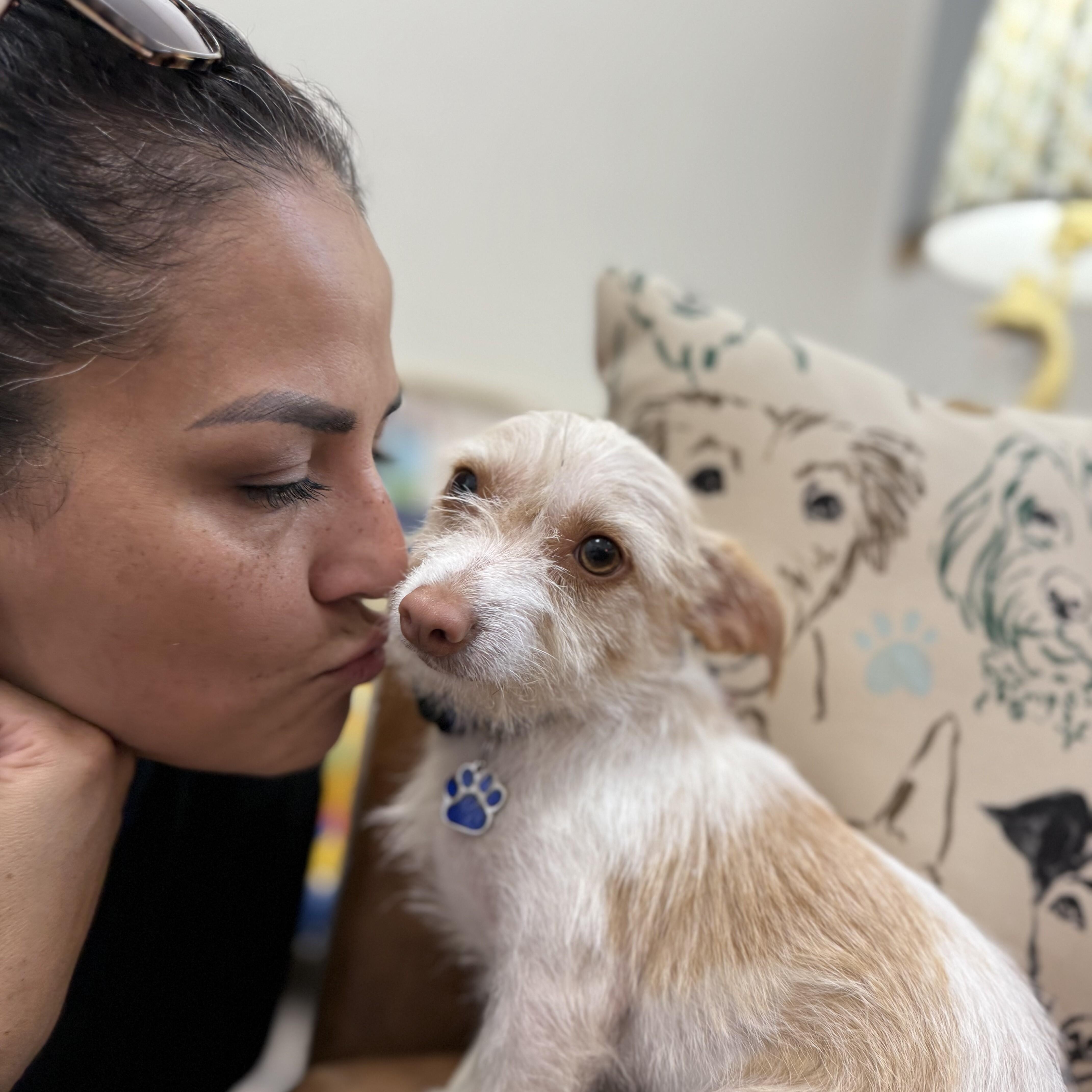 Huckleberry Frolicking Bunnykins thumbnail 2