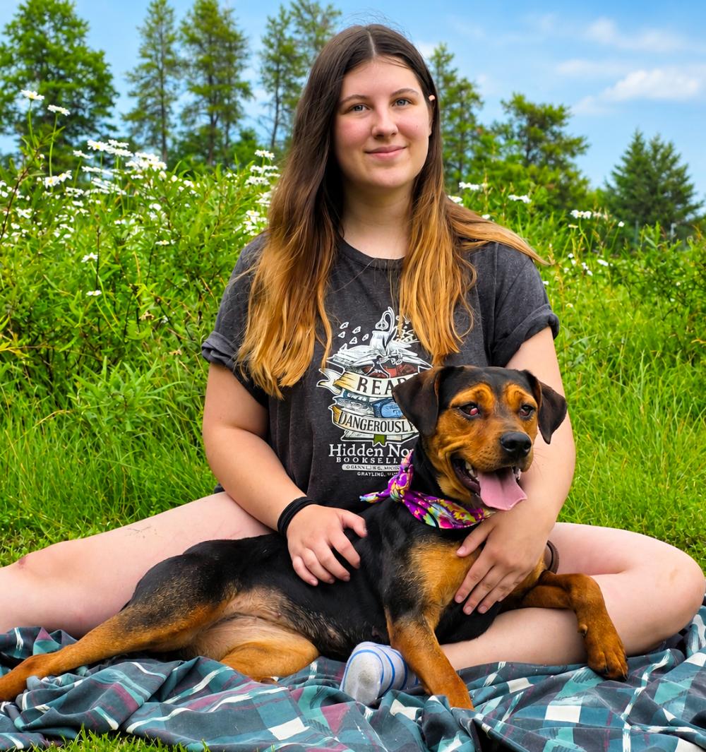 Dolly, a ADOPTABLE mixed breed in Grayling, MI image 6/6