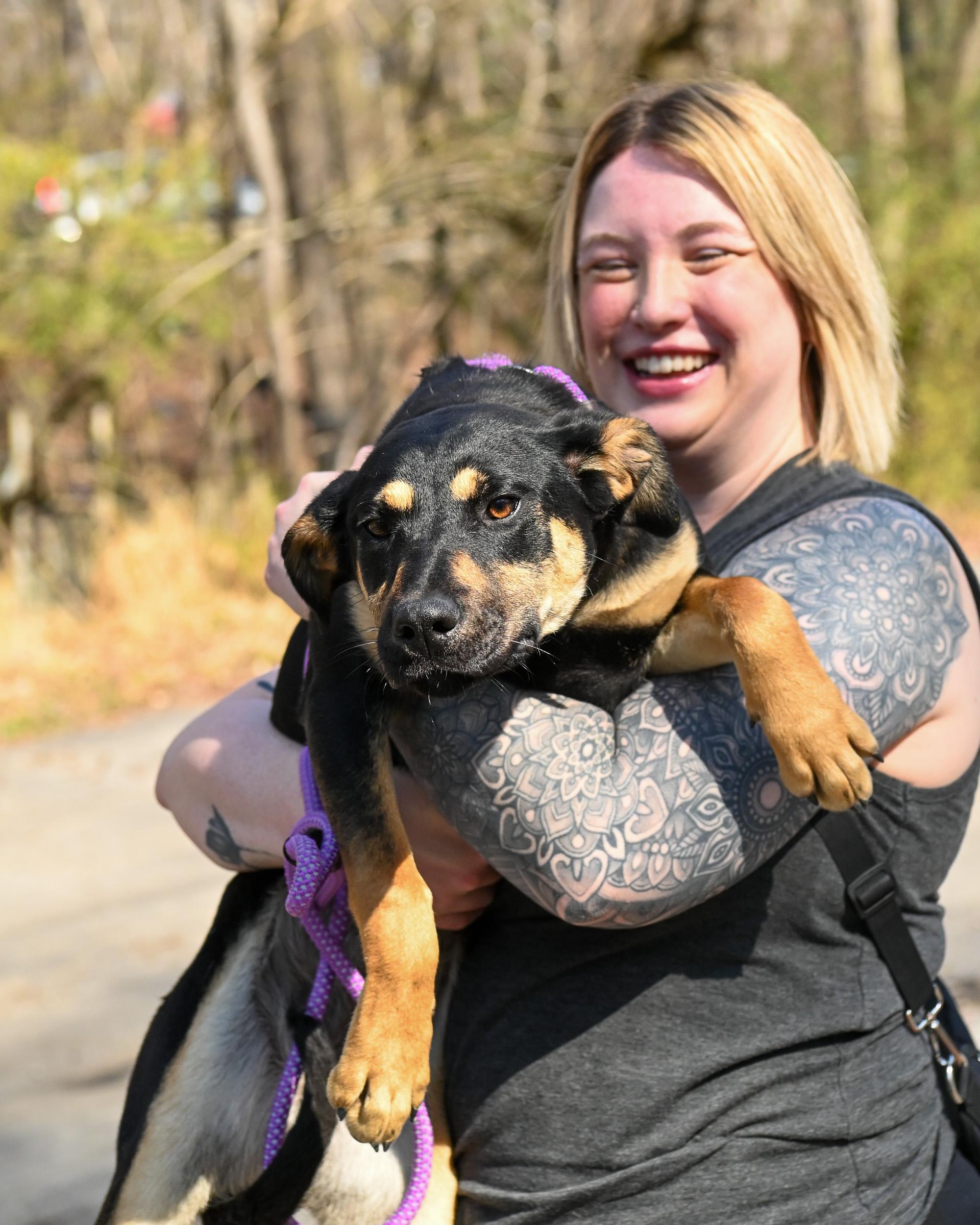Enlarge Buttercup, an adopted mixed breed in Petersburg, VA image 6/6
