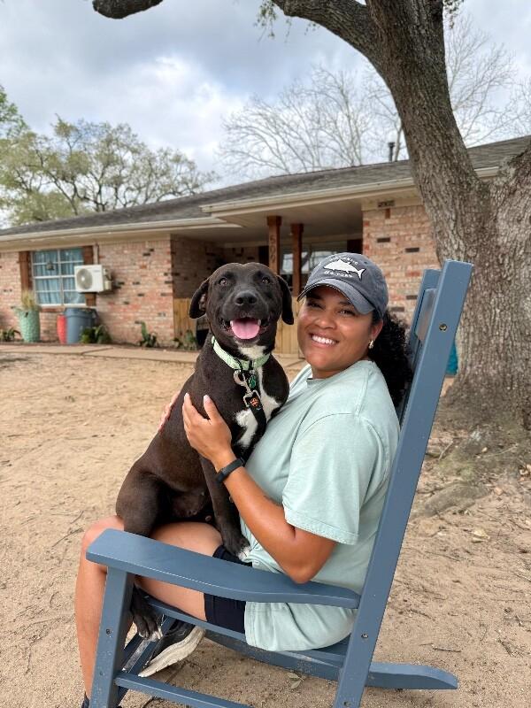 Leilani Snuggles the Professional Cuddle Bug — thumbnail 2