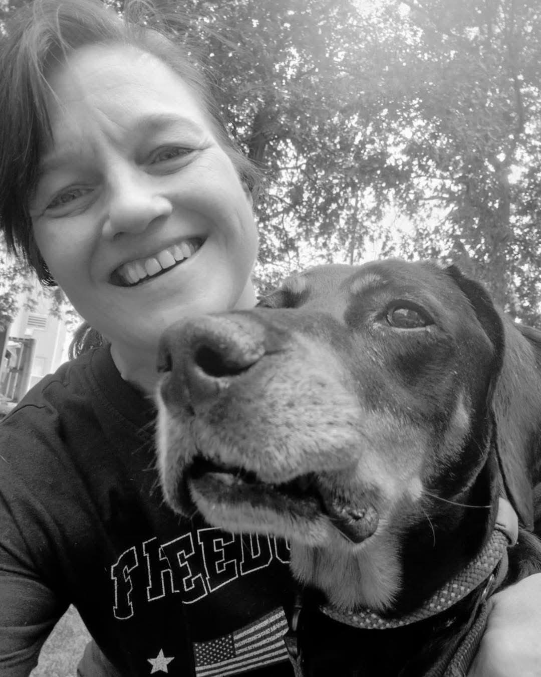 Enlarge Willie Nelson, a Adoptable Doberman Pinscher in Holland, MI image 2/3