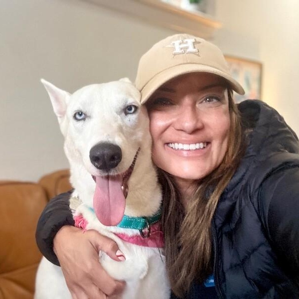 Ava Lane Couch Back Cutie — thumbnail 3