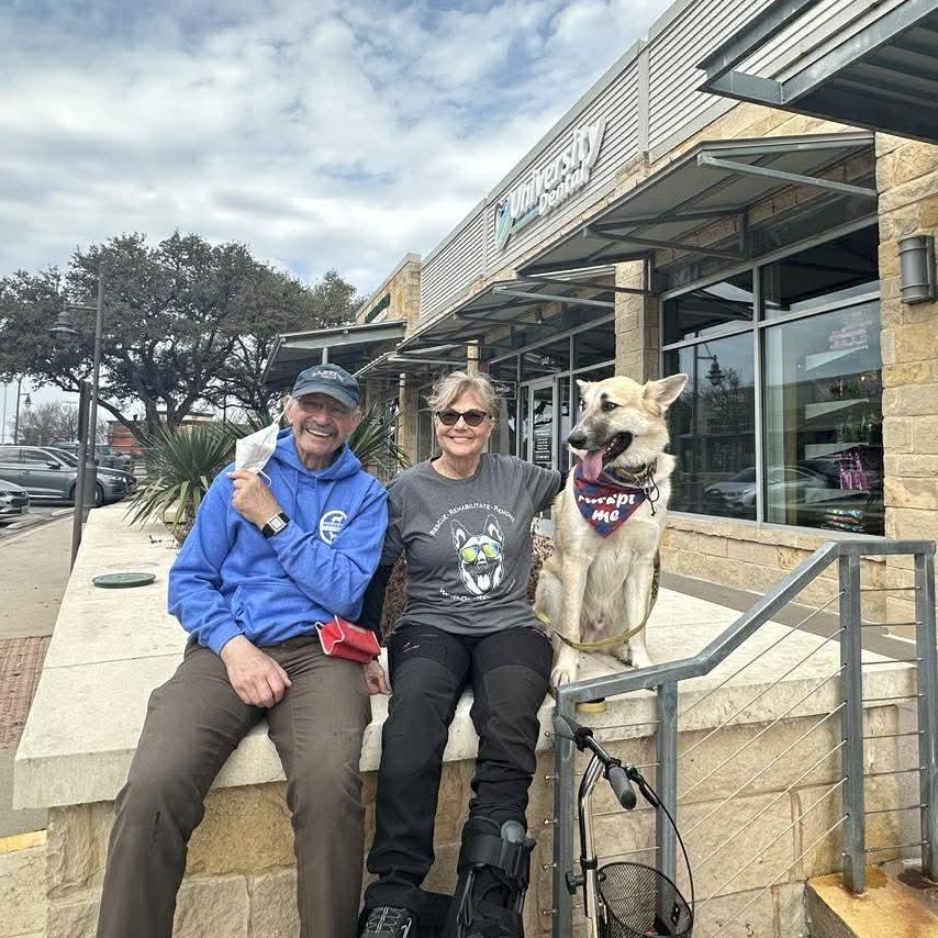 Enlarge Kiviuq, a ADOPTABLE mixed breed in Lockhart, TX image 4/6