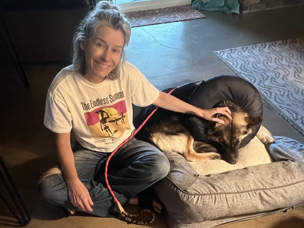 25-104 Luna, a Adoptable mixed breed in Richardson, TX image 2/6