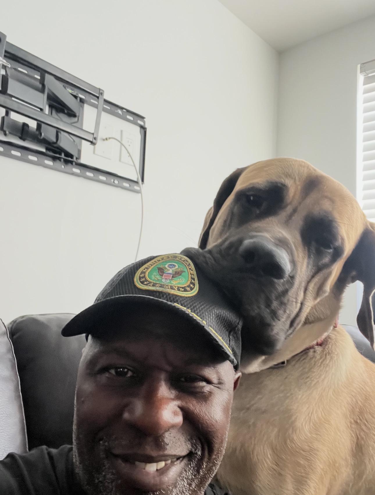 Enlarge Easy the English Mastiff, an adopted Bullmastiff in Claremont, CA image 3/4