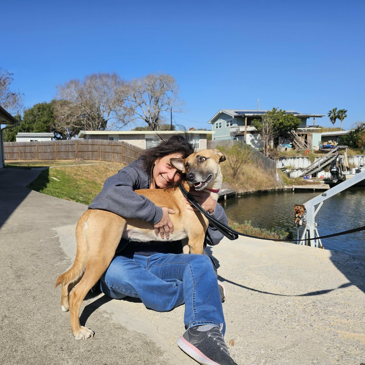 Vicky - The Best Hugger — thumbnail 3