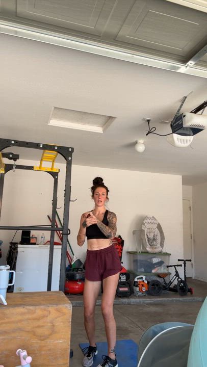 Enlarge Carl, a Adopted Pit Bull Terrier video 5/5