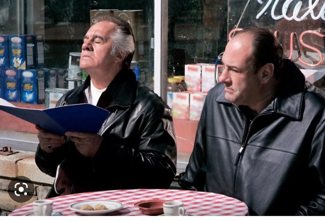 Paulie Walnuts photo 4