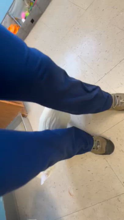 Enlarge Keno, an adopted Domestic Short Hair in Kingston, MA video 6/6